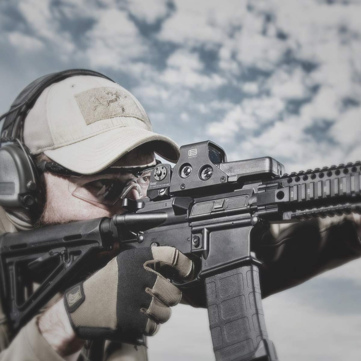 EOTECH Tactical HWS Holographic Weapon Sight Picatinny Rail - 512.A65